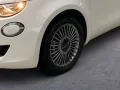 Fiat 500e Icon, Apple CarPlay, Rückfahrkamera