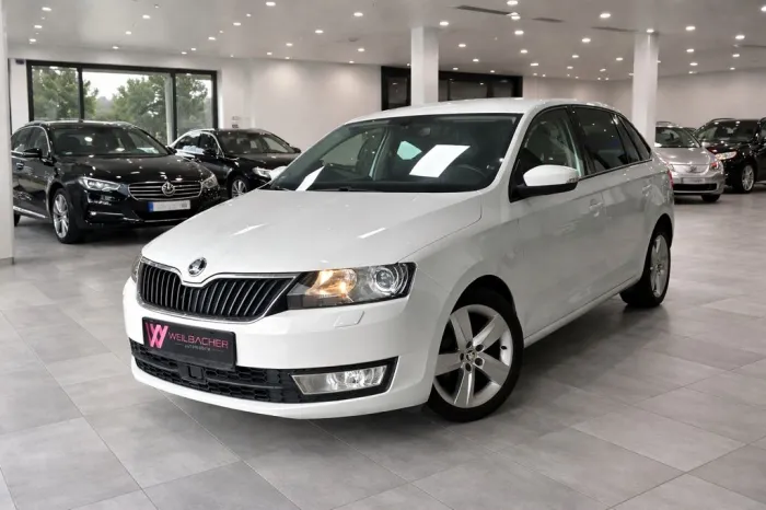 Skoda Rapid Spaceback Style *LED* SH * Keyless *