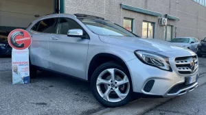 Mercedes-Benz MERCEDES-BENZ GLA 180 1.6 PREMIUM 122CV - FULL L