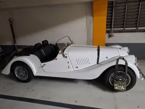 Morgan 4/4 Roadster (GB)