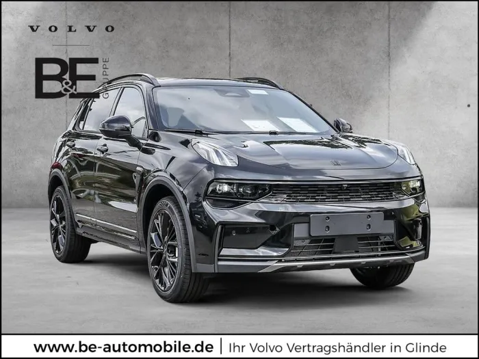 Lynk&Co 01 1.5 TD PHEV 206 kW More ACC FACEL. LED PANO