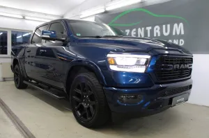 Dodge RAM 1500 Laramie Prins/AHK/12''Display