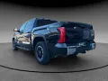 Toyota Tundra Crew Max SR mit Differenzialsperre 4x4