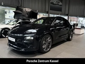 Porsche Macan Turbo Electric