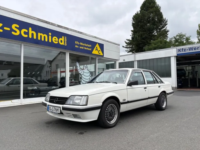 Opel Senator-A * H-Kennzeichen * TÜV Neu *