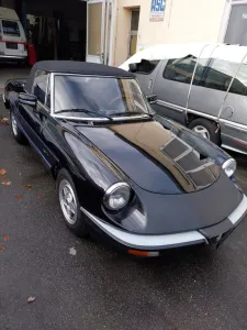 Alfa Romeo Spider 2.0