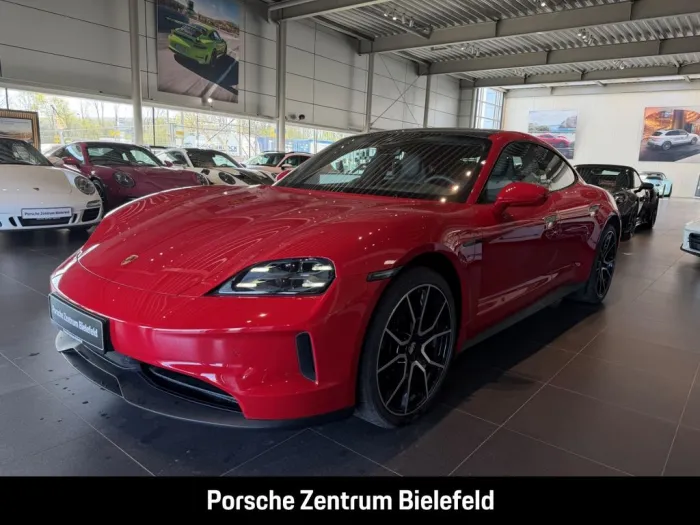 Porsche Taycan 4S HA-Lenkung Active-Ride InnoDrive BOSE