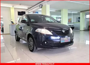 Lancia LANCIA Ypsilon 1.0 Firefly Hybrid Eco Chic NEOPA