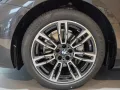 BMW i5 eDrive40 -- Touring M Sport Pano Head-Up 360