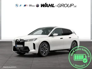 BMW iX xDrive45 M Sportpaket HK HiFi DAB LED AHK