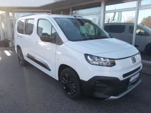 Fiat Doblo 1.5 130 PS L2 Automatic AMF ROLLSTUHL