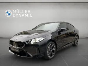 BMW 220 GRAN COUPÈ M SPORT DESIGN PARKING DRIVING AS