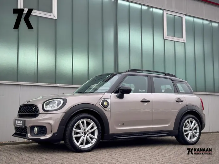 MINI Cooper SE Countryman All4 JWC Trim *NAVI-ASSIST*