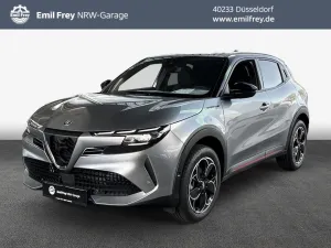 Alfa Romeo Junior 1.2 VGT Ibrida Speciale