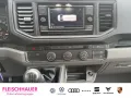 Volkswagen Crafter mittellang Hochdach 35 Kasten+Krankenfah