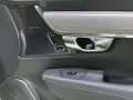 Volvo V90 Core Recharge Hybrid AWD Harman/Kardon Leder