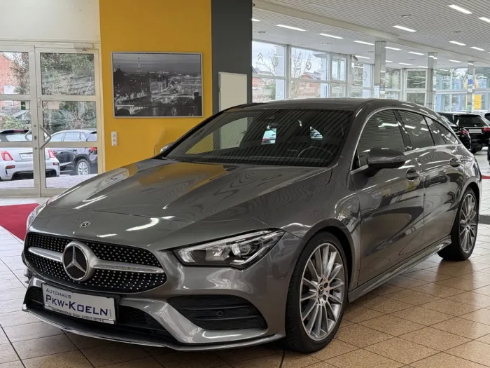 Mercedes-Benz CLA 200 Shooting Brake AMG-LiNE*DiSTRO*LED*NAVi*