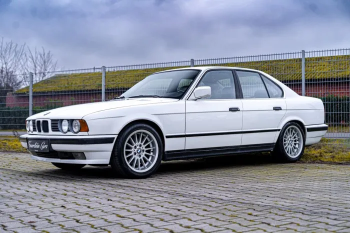 BMW 535*E34-M PAKET*VOLL LEDER*AUTHENTISCH*KLASSIKER