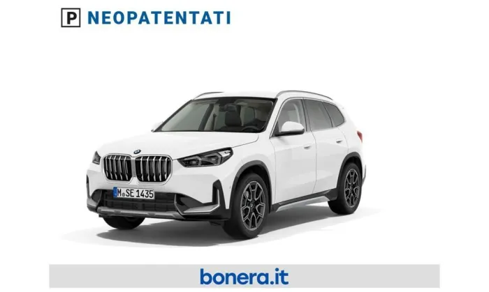 BMW X1 18 i X-Line sDrive DCT