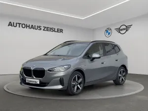 BMW 230e xDrive Active Tourer Head-Up Parkassistent+