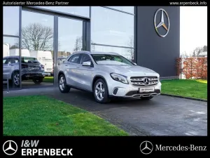 Mercedes-Benz GLA 180 Sport Utility Vehicle Ambiente Tempomat