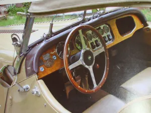 Morgan 4/4  4 Sitzer Tickford