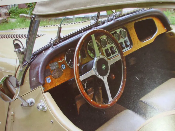 Morgan 4/4  4 Sitzer Tickford