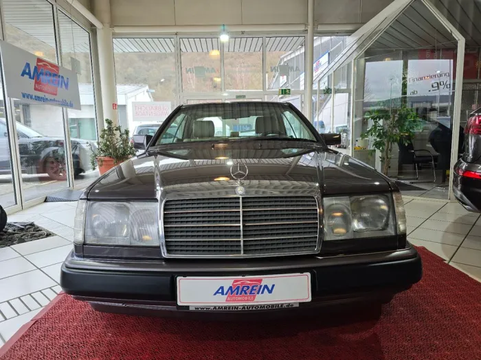 Mercedes-Benz CE 320 Sport Line+TOP ZUSTAND+TÜV / SERVICE NEU+