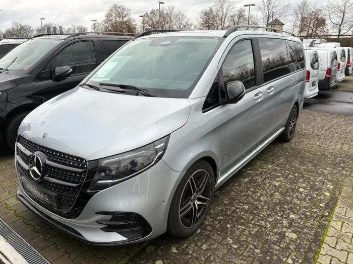 Mercedes-Benz V 250 d AVANTGARDE Lang ACC AHK LED Luft Navi