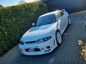 Nissan Skyline R33 GTR - TÜV 04/28