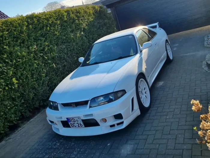 Nissan Skyline R33 GTR - TÜV 04/28