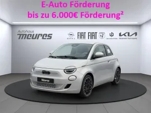 Fiat 500 Elektro, La Prima 95 PS, Rückfahrkamera, App