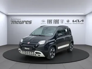 Fiat Pandina CROSS, Hybrid 65 PS, 6-Gang Schaltgetrie