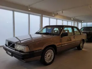 Volvo 780 2,9 V6 Automatik Bertone Coupe