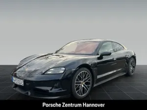 Porsche Taycan 4 Black Edition