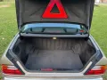 Mercedes-Benz 260E W124