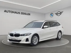BMW 330e Touring Rückfahrkamera UPE 73.520,--