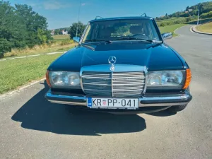Mercedes-Benz 300