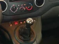 Peugeot Partner Tepee Behindertengerecht-Rampe