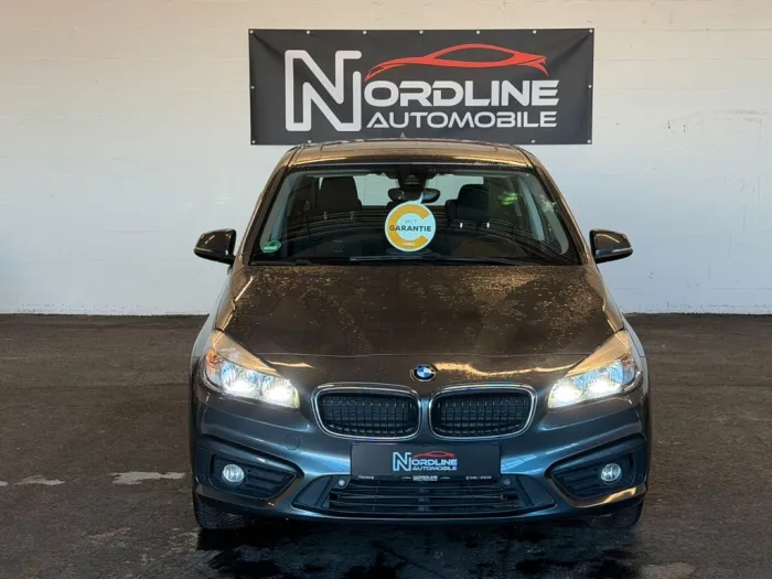 BMW 218 i Active Tourer*Advantage*Garantie*Panorama*