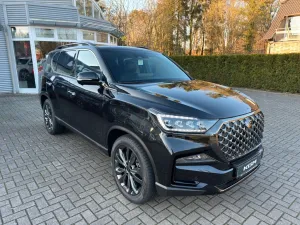 KGM Rexton Black 2.2 e-XDi Wildleder
