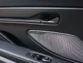 Aston Martin Vanquish 5.2 V12 - Q Epsilon Black - B&W