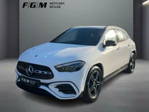 Mercedes-Benz GLA 180 AMG-Line KeyGo-Night-Sitzhz-Kam-ParkAss