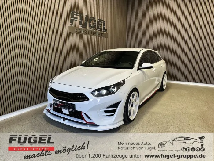 Kia ProCee'd 1.6 T-GDI GT FUGEL SPORT WHITE EDITION