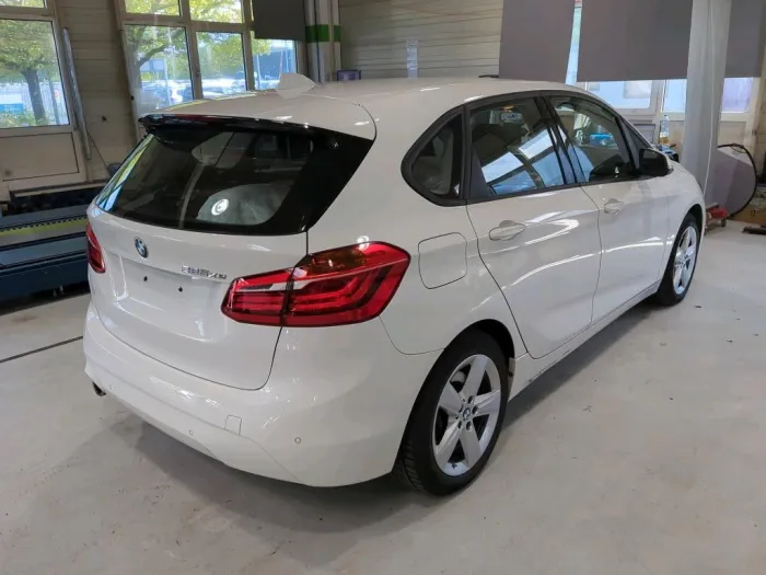 BMW 225 2 Active Tourer 225 xe Advantage
