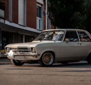 Opel Ascona