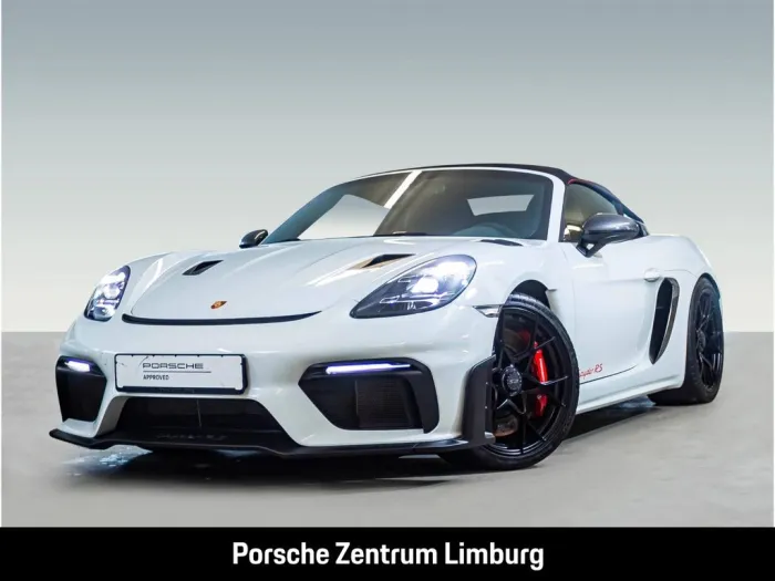Porsche 718 Spyder RS