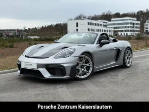 Porsche 718 Spyder RS