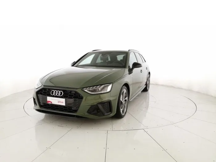 Audi A4 Avant 40 2.0 tdi mhev S line edition 204