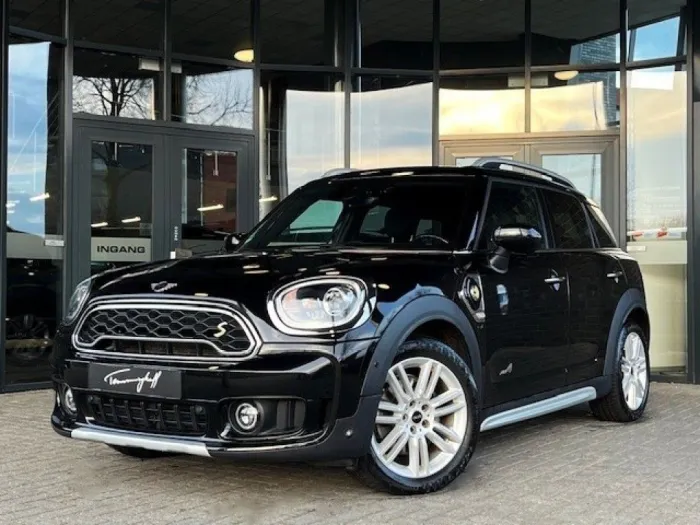 MINI Cooper SE Countryman 2.0 ALL4 CHILI - LEDER - HE